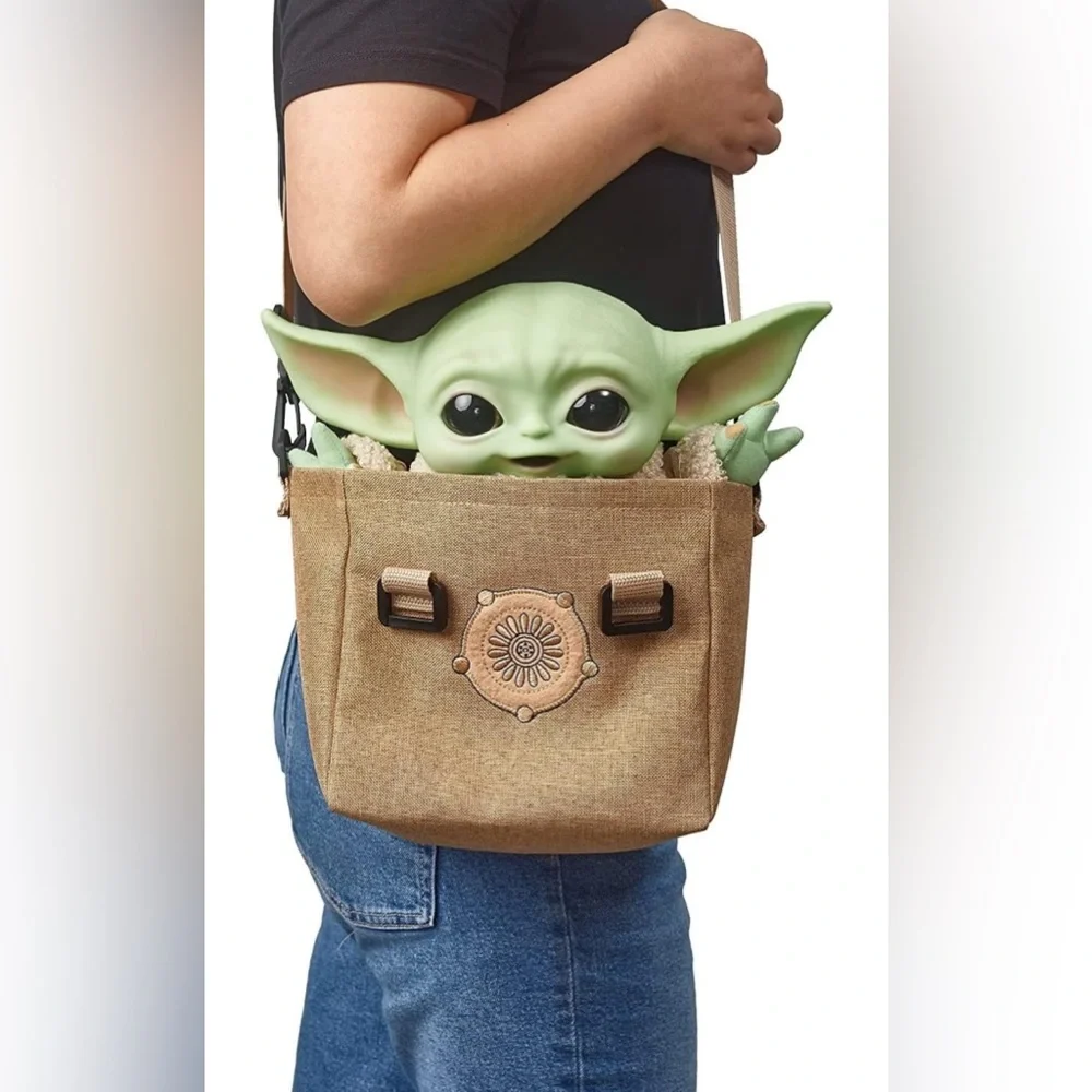 Star Wars The Mandalorian The Child Plush Bundle